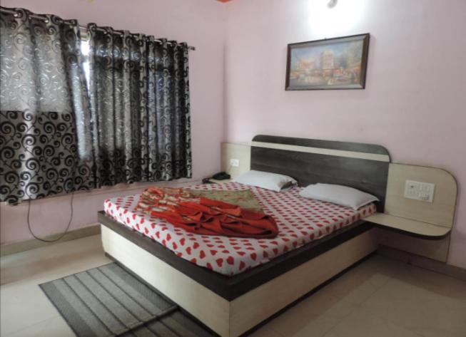 Hotel Abhimanyu Pachmarhi Ngoại thất bức ảnh