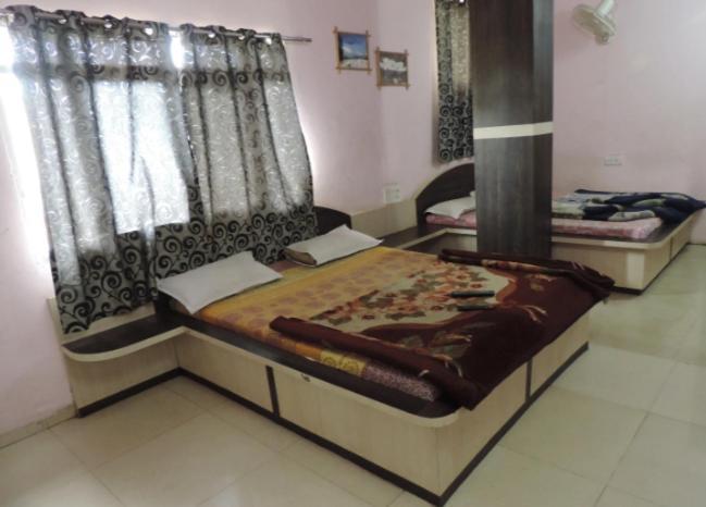 Hotel Abhimanyu Pachmarhi Ngoại thất bức ảnh